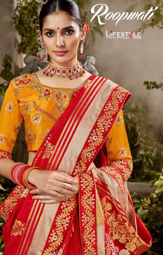 Lifestyle Present Roopvati Traditional Wear Silk Designer Saree Supplier