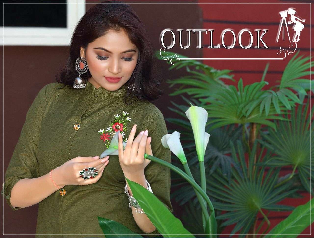  Beauty Queen Out Look HEAVY RAYON KURTI CATALOG WHOLESALER BEST RATE