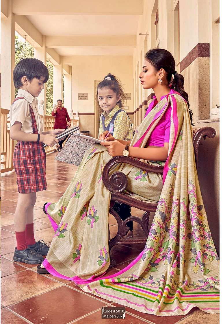 Checks Printed Beige Crepe Uniform Sarees at Rs.585/Piece in surat offer by  Satish Silk Mills