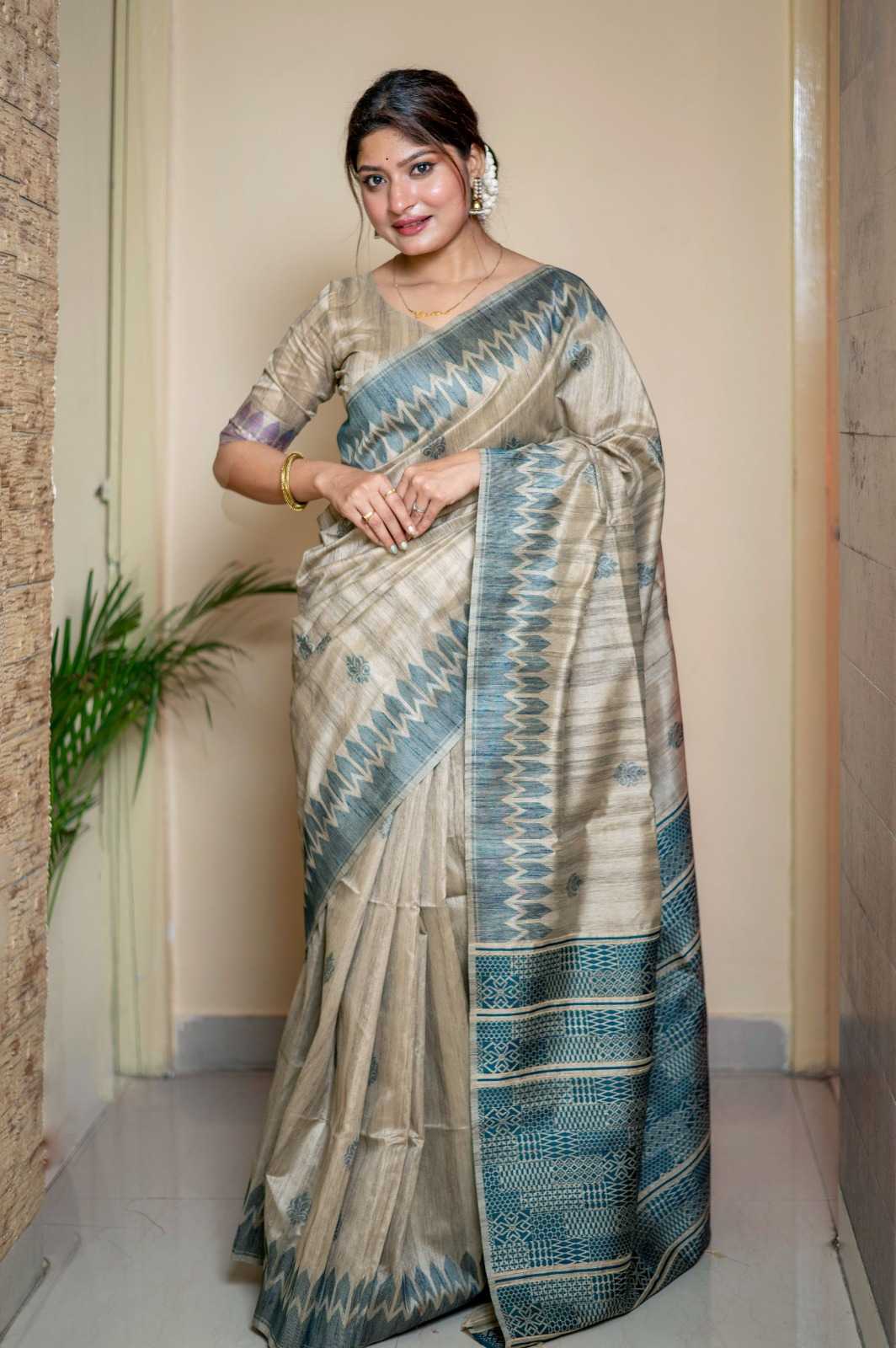 pr kc 6003 tussar silk traditional weaving pattern best saree online