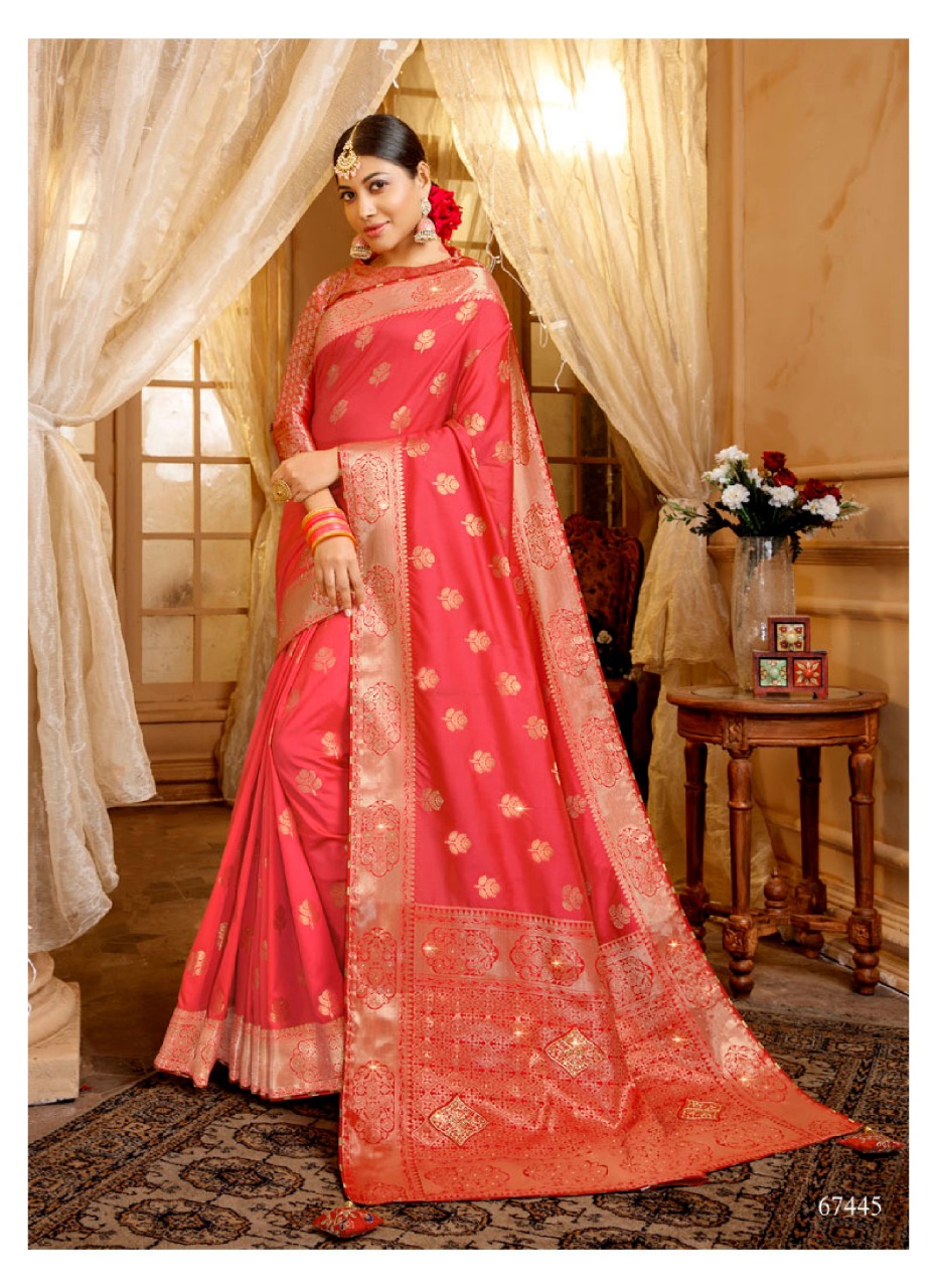 Dulhan Saree in Tohana,Fatehabad-haryana - Best Saree Retailers in  Fatehabad-haryana - Justdial