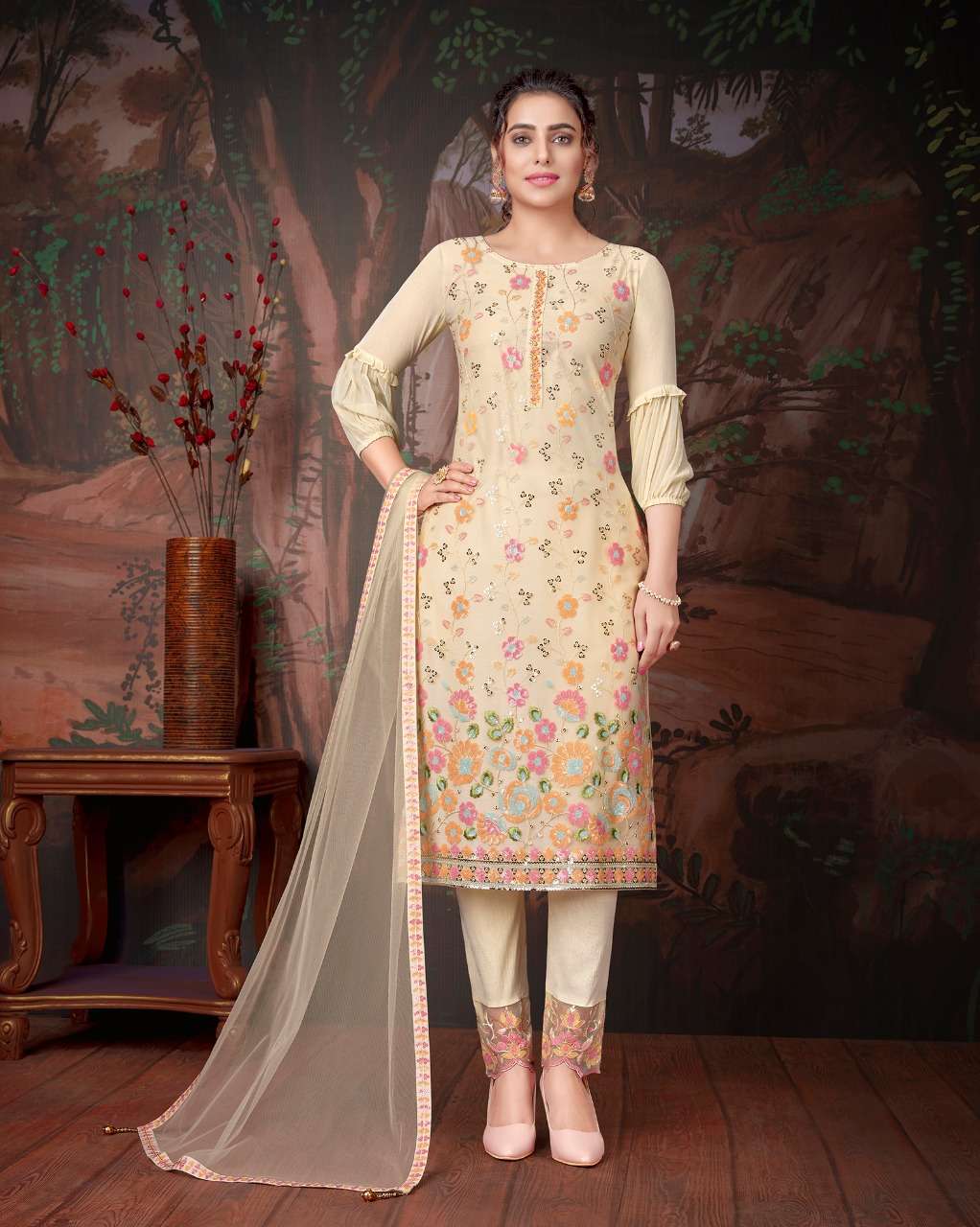 Buy Enchanting Peach Silk Festival Wear Plain Saree With Blouse - Zeel  Clothing
