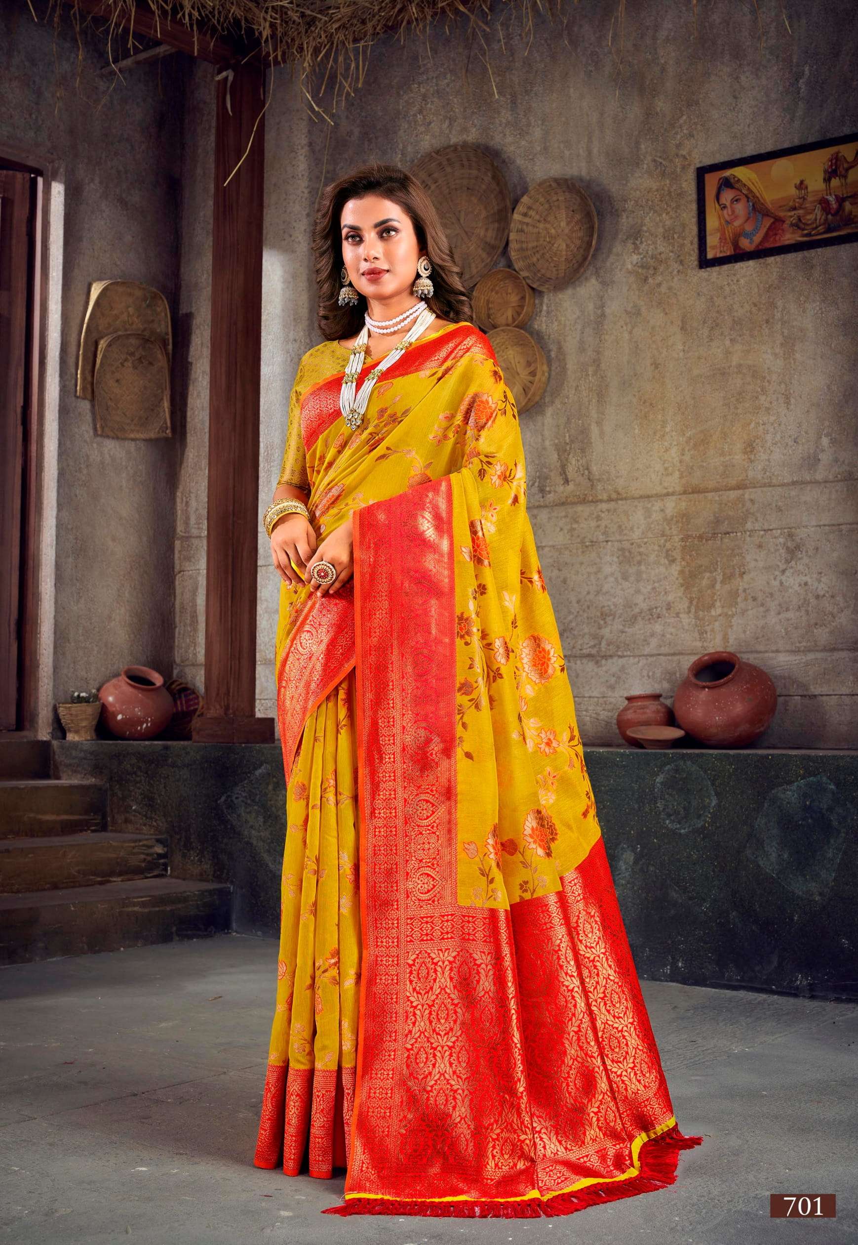 Designer Sarees-Buy Latest Designer Sarees Online | Ninecolours